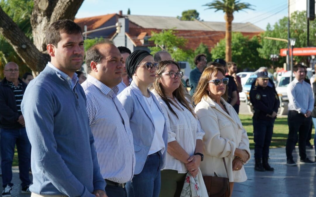 EL MUNICIPIO REALIZÓ EL ACTO POR EL DÍA DE LA SOBERANÍA NACIONAL: SE PLANTEÓ LA IMPORTANCIA DE DEFENDER SIEMPRE LA IDENTIDAD ARGENTINA