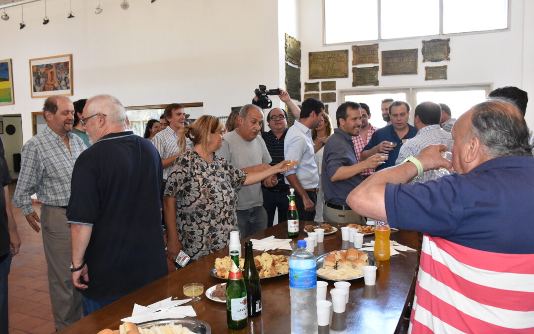 EL INTENDENTE COMPARTIÓ EL TRADICIONAL BRINDIS DE FIN DE AÑO CON LOS PERIODISTAS DE LOS DISTINTOS MEDIOS DE COMUNICACIÓN