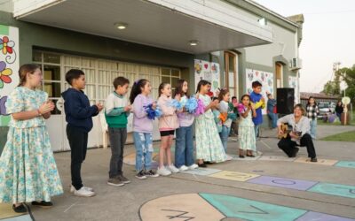 EXPOSICIÓN DE TRABAJOS, ENTREGA DE CERTIFICADOS Y NÚMEROS ARTÍSTICOS, EN EL ACTO DE FIN DE CICLO 2024 DE LA ESCUELA MUNICIPAL DE BERUTI Y TALLERES DE CULTURA