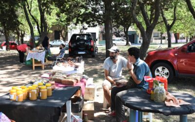 MAÑANA (SÁBADO) HABRÁ FERIA ECOFINES Y ESTARÁ EL PUESTO DE ECOCANJE EN LA PLAZOLETA ALMIRANTE BROWN