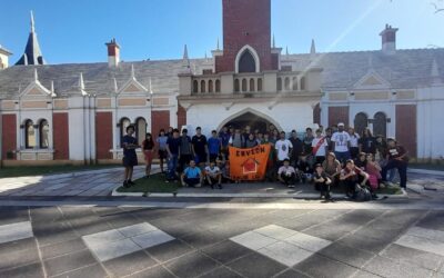 JÓVENES DE ENVIÓN TRENQUE LAUQUEN Y ENVIÓN BERUTI PARTICIPARON DEL ENCUENTRO ANUAL PROVINCIAL QUE SE REALIZÓ EN LA REPÚBLICA DE LOS NIÑOS, EN LA CIUDAD DE LA PLATA