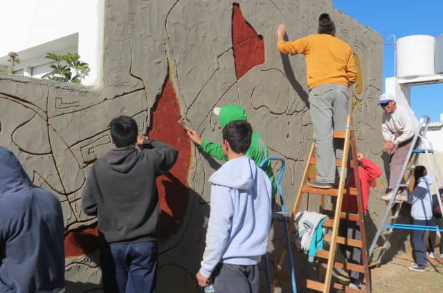 Estudiantes de Girodías realizan un mural en 30 de Agosto