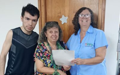 PREMIOS ESTÍMULO: OTRA VECINA SE ACERCÓ AL MUNICIPIO A RETIRAR SU ORDEN DE COMPRA