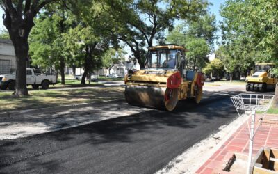 EL MUNICIPIO REALIZA TRABAJOS DE REPAVIMENTACIÓN EN LA CALLE SARMIENTO, ENTRE SÁENZ PEÑA Y PRESIDENTE URIBURU