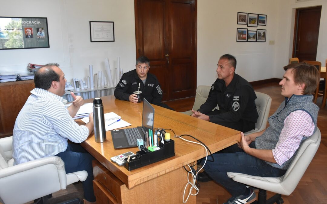 REUNIÓN DEL INTENDENTE CON AUTORIDADES DE LA UNIDAD PENAL Nº 20 LAS TUNAS