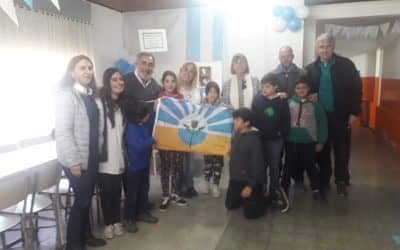 Fernández y funcionarios visitaron la Escuela 16