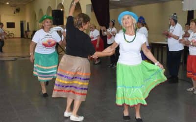 El PRAM cerró con baile y almuerzo un año de crecimiento: asisten más de 90 adultos mayores