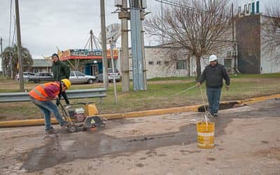 Colector cloacal sur: se corta el pavimento en García Salinas