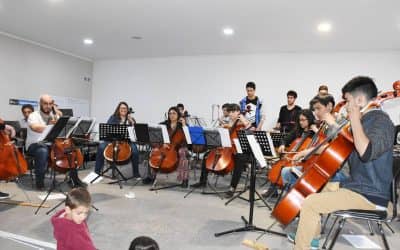 La Escuela de Música Municipal realizó una muestra de lo trabajado en el año
