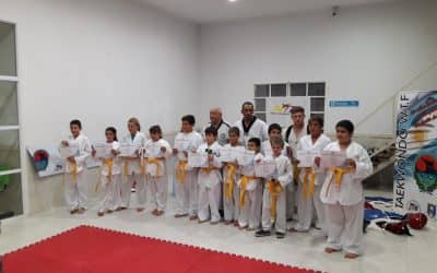 Alumnos de Taekwondo municipal rindieron su primer examen